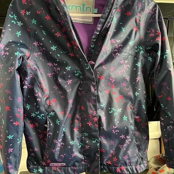 Girls spring jacket - Picture 2 of 3